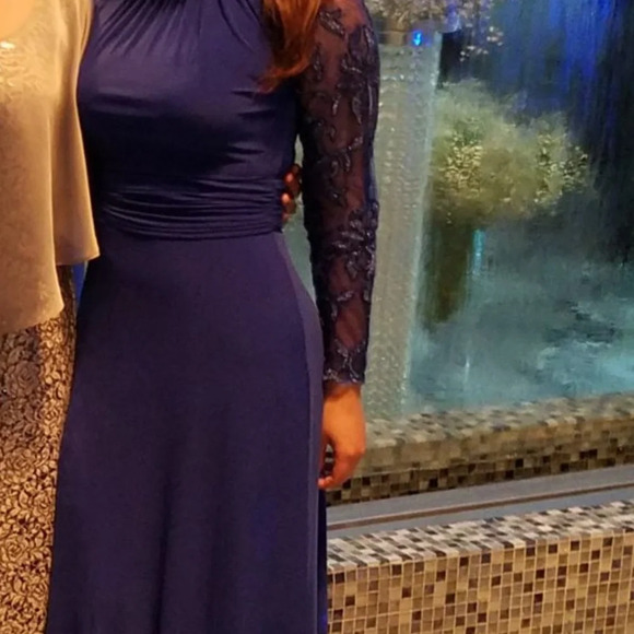 Marina Sequined Long Sleeves Cobalt Blue Evening Gown Sz 6 - Picture 11 of 11